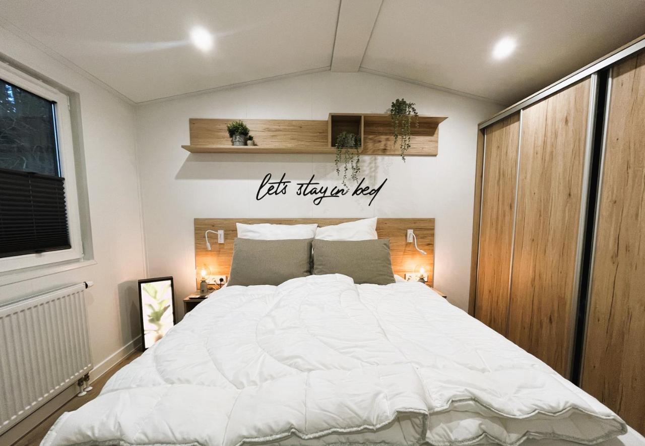 Ostseecamp Ferienhaus "Quartier 104" シャルボイツ エクステリア 写真
